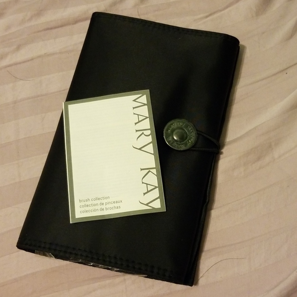 Five piece Mary Kay Brush Set